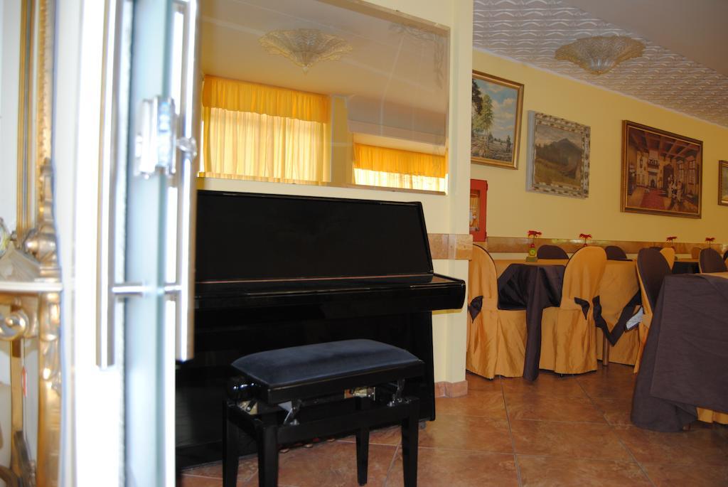 Hotel Bamar Pinarella Exterior foto